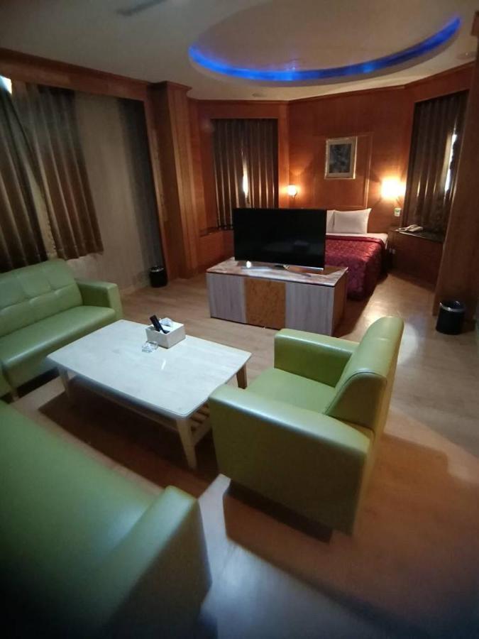 Nantou Wen Mei Motel מראה חיצוני תמונה